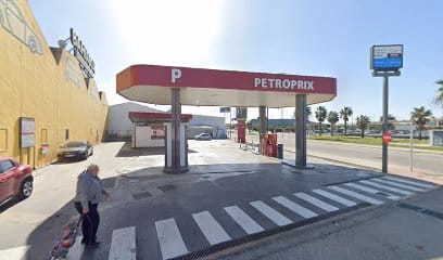 fotografía  Reposta San Fernando Gasolinera en San Fernando