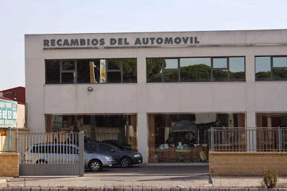 fotografía  Repuestos Algesur Tienda de repuestos para automóviles en Algeciras