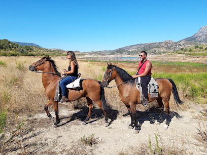 fotografía  Rutas a Caballo Zahara de la Sierra Agencia de rutas a caballo en Zahara de la Sierra