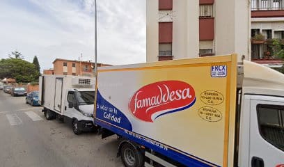 fotografía  SUPERMERCADO RUIZ GALAN Supermercado en La Línea de la Concepción