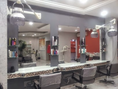 Salón de peluquería y estética Glamour Peluquería