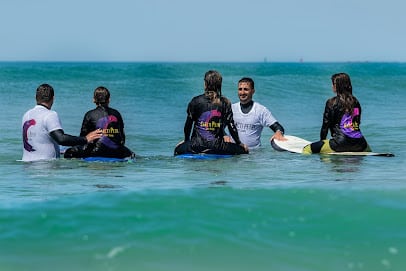 fotografía  SanctiPetri SurfSchool - Escuela de Surf SanctiPetri Escuela de surf en Urb. Novo Santi Petri