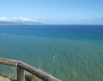 fotografía  Sendero Torre del Tajo Zona de senderismo en Barbate