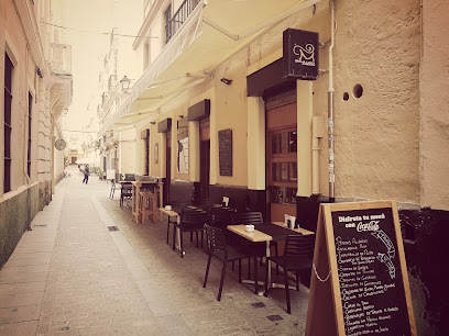 fotografía  Séptima Malta Restaurante especializado en tapas en Cádiz