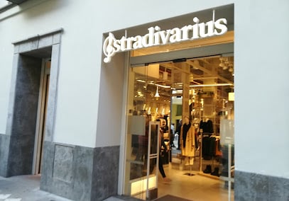 Stradivarius Tienda de ropa de mujer