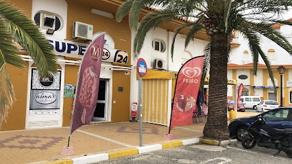 fotografía  Super 24 zahara de los atunes Tienda de ultramarinos en Zahara de los Atunes