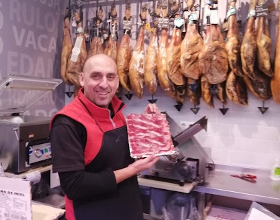 fotografía  Supermercado Coviran Supermercado en Chiclana de la Frontera