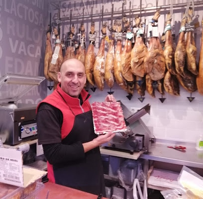 fotografía Supermercado Coviran Supermercado en Chiclana de la Frontera
