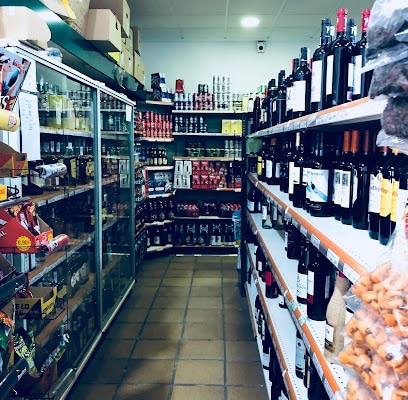 fotografía  Supermercado Coviran Tienda de ultramarinos en Barbate