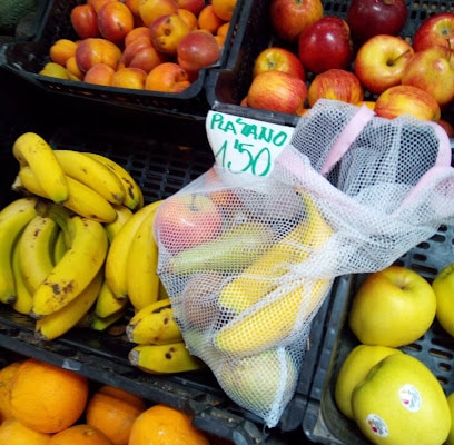 fotografía  Supermercado Patricia S.L Supermercado en Algodonales