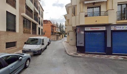TINTORERÍA LA ZUBIA Tintorería