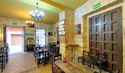 fotografía  Tabanco El Guitarrón de San Pedro Bar de tapas en Jerez de la Frontera