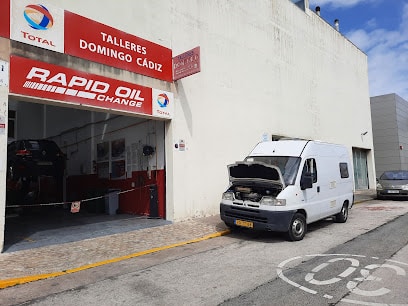 fotografía  Taller Domingo Cádiz Taller mecánico en Cádiz