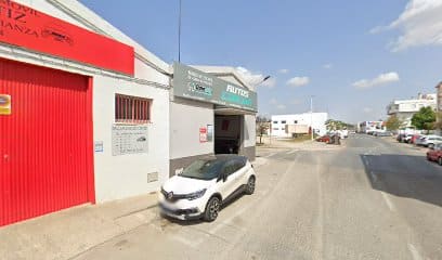 fotografía  Taller Reparacion Rápida autos Corona Taller mecánico en Chiclana de la Frontera