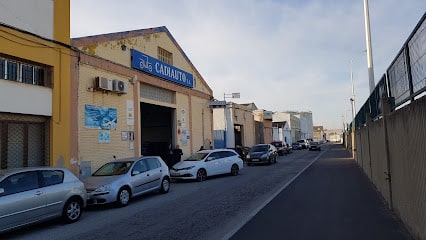 fotografía  Talleres Cadiauto S.L. Taller de chapa y pintura en Cádiz