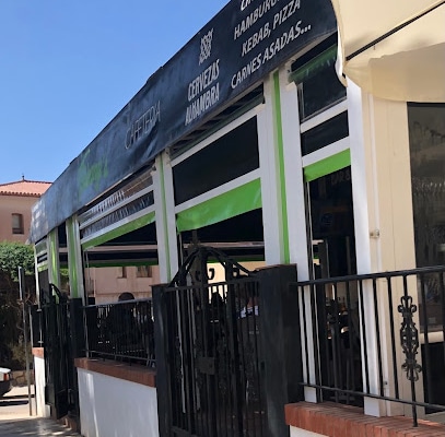 Thivany&apos;s Bar & Grill Bar restaurante