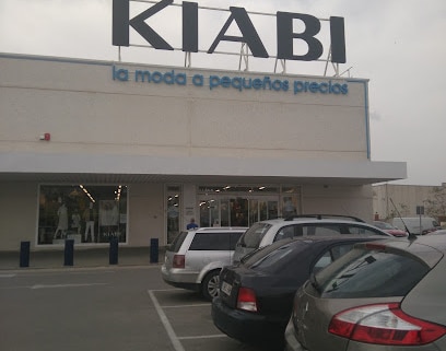 fotografía  Tienda Kiabi PUERTO REAL - BAHÍA DE CÁDIZ Tienda de ropa en Poligono Tres Caminos