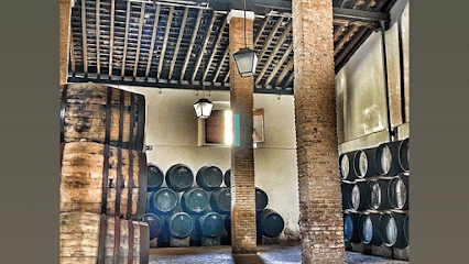 fotografía  Urium. Bodegas de Crianza y Expedición Jerez de la Frontera Bodega en Jerez de la Frontera