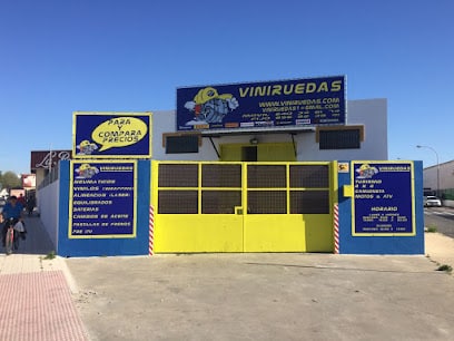 fotografía  VINIRUEDAS Tienda de neumáticos en Sanlúcar de Barrameda