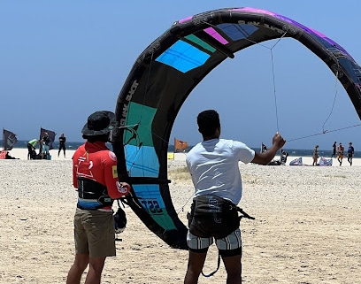 fotografía  Wayüu Kitesurfschool Tarifa Escuela de surf en Tarifa