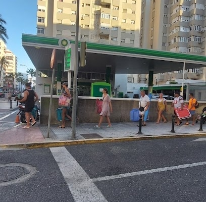 fotografía  bp Gasolinera en Cádiz